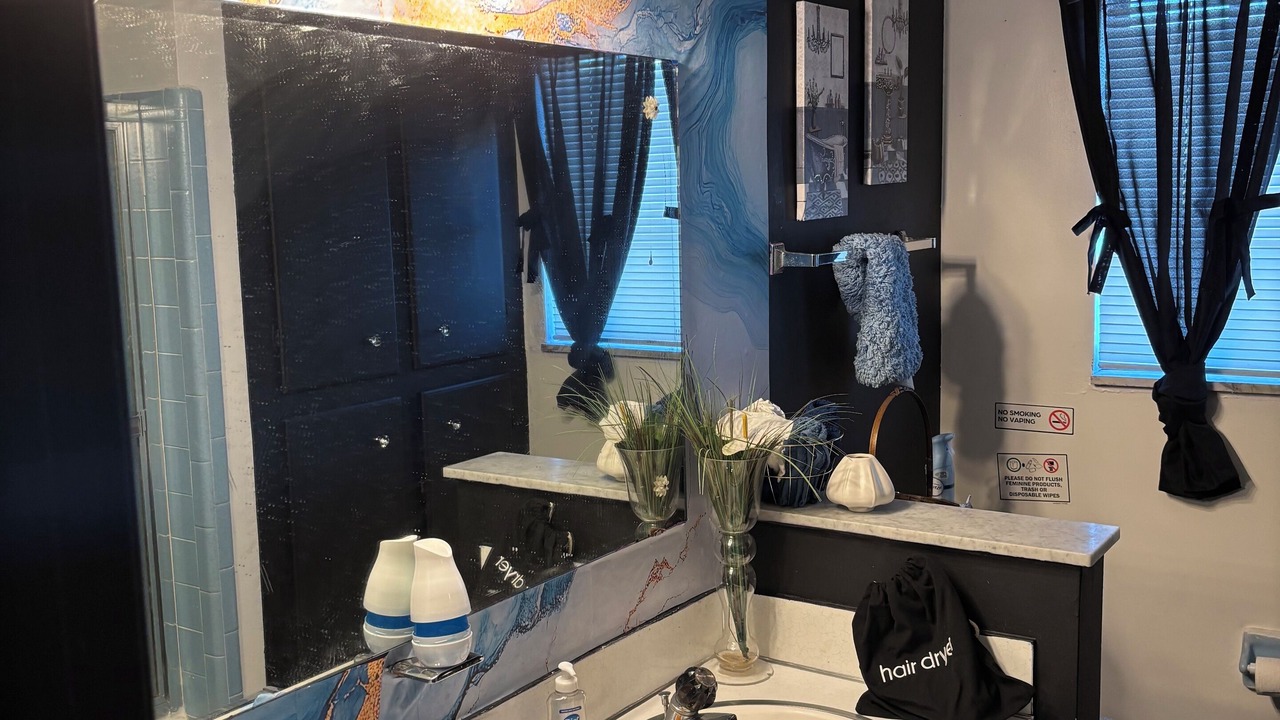 Photo of Bathroom in Warren
