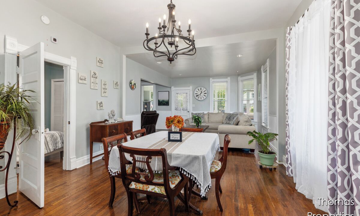 Photo of Bedroom in Nims