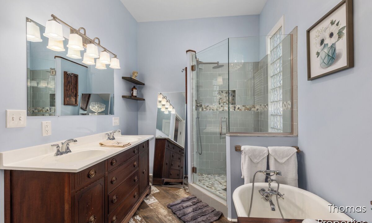Photo of Bathroom in Nims