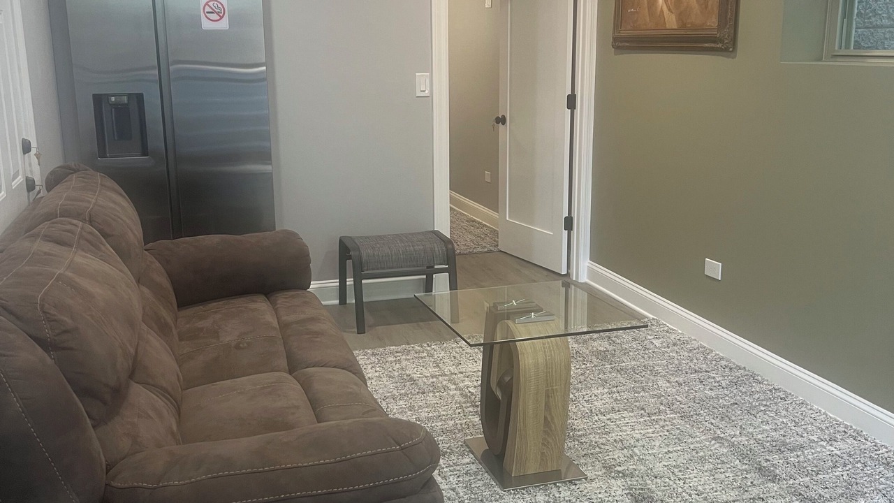 Photo of Livingroom in Oakland