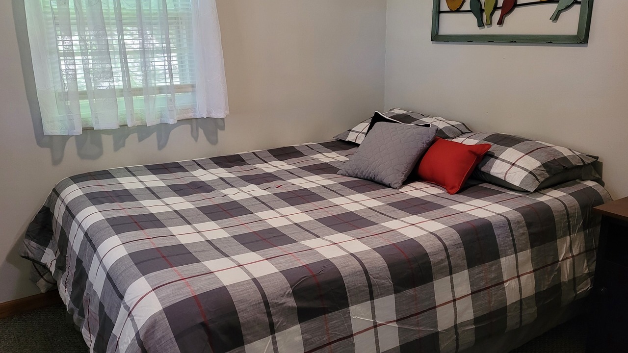 Photo of Bedroom in Newaygo