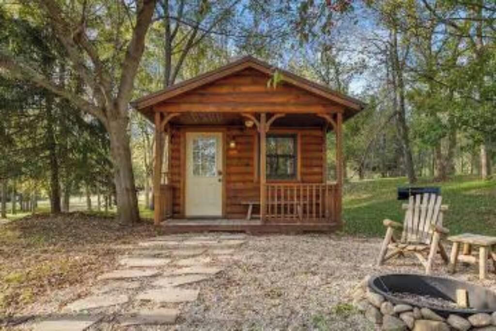 Photo of Outdoor in Marshall
