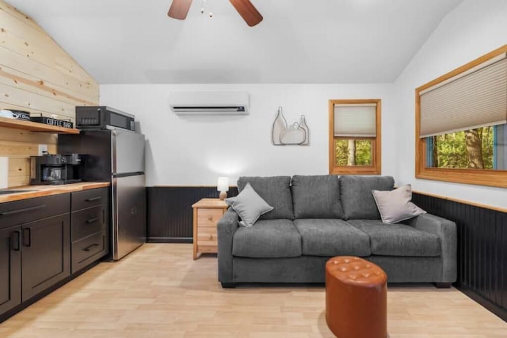 Photo of Livingroom in Marshall