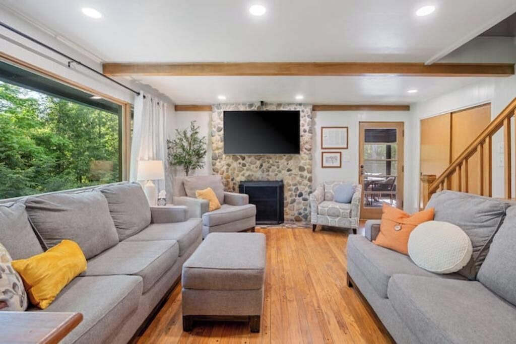 Photo of Livingroom in Marshall