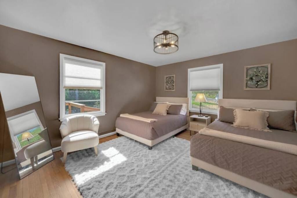Photo of Bedroom in Marshall
