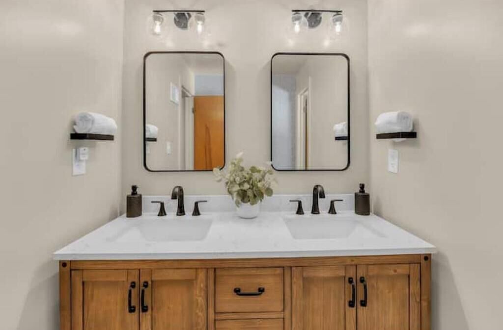 Photo of Bathroom in Marshall