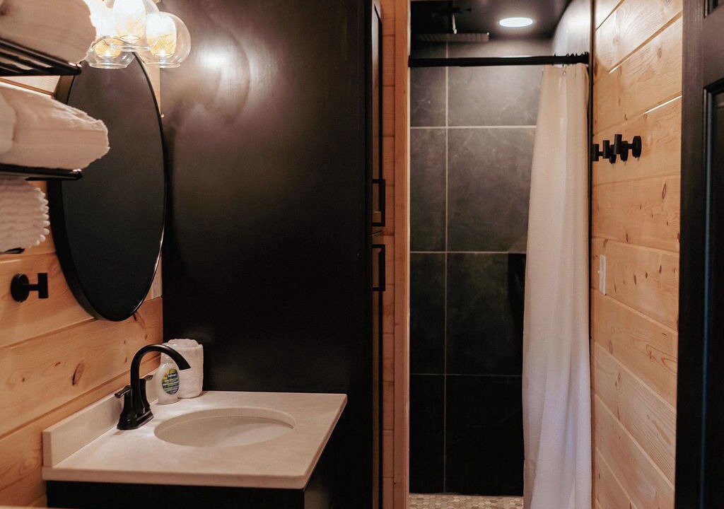 Photo of Bathroom in Marshall
