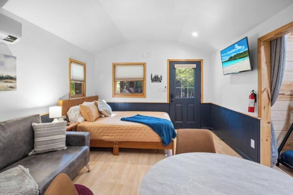 Photo of Bedroom in Marshall