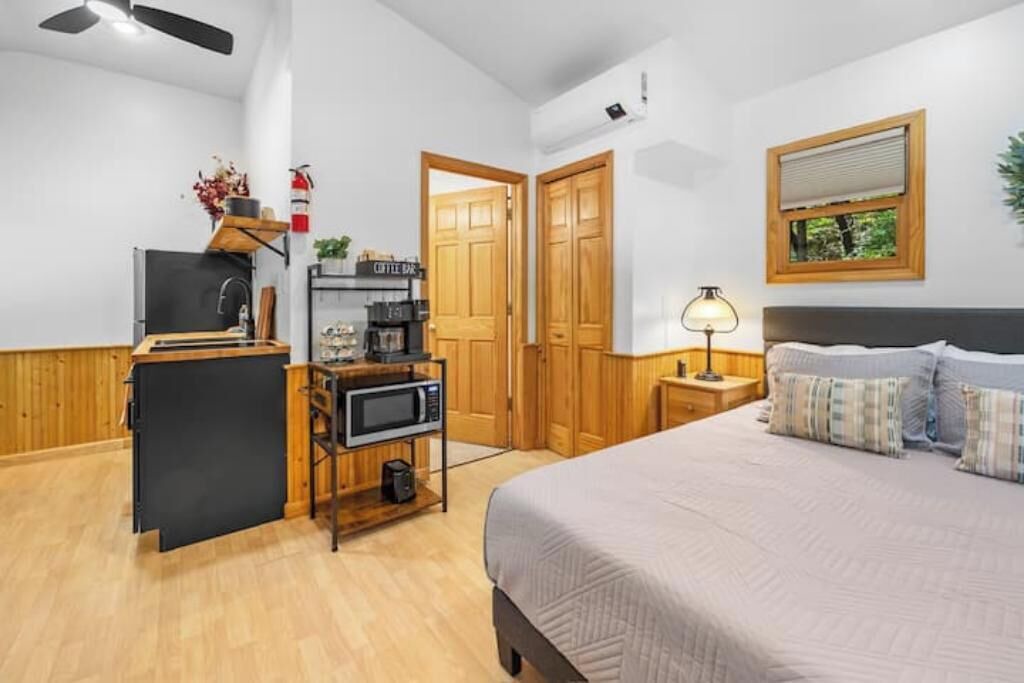 Photo of Bedroom in Marshall