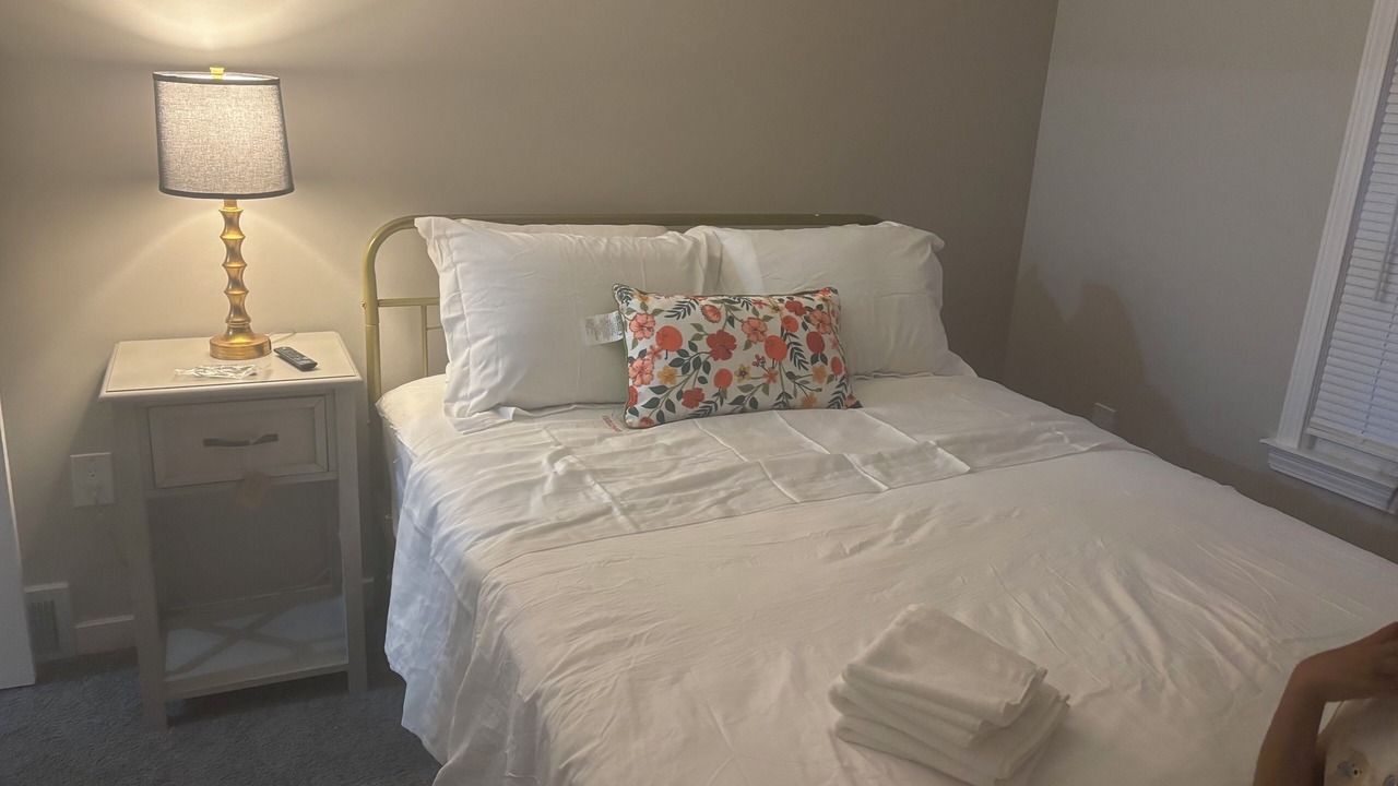 Photo of Bedroom in Detroit