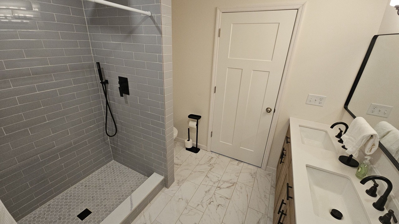 Photo of Bathroom in Delavan Lake