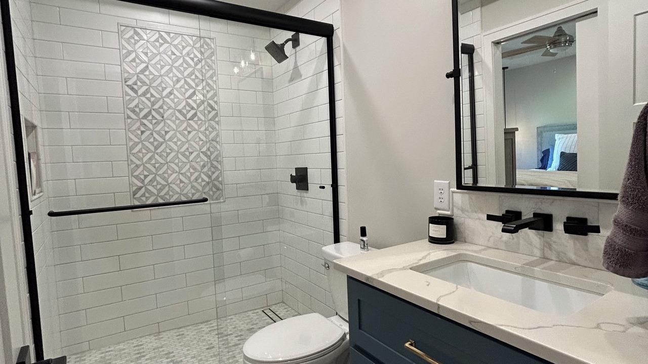 Photo of Bathroom in Panora