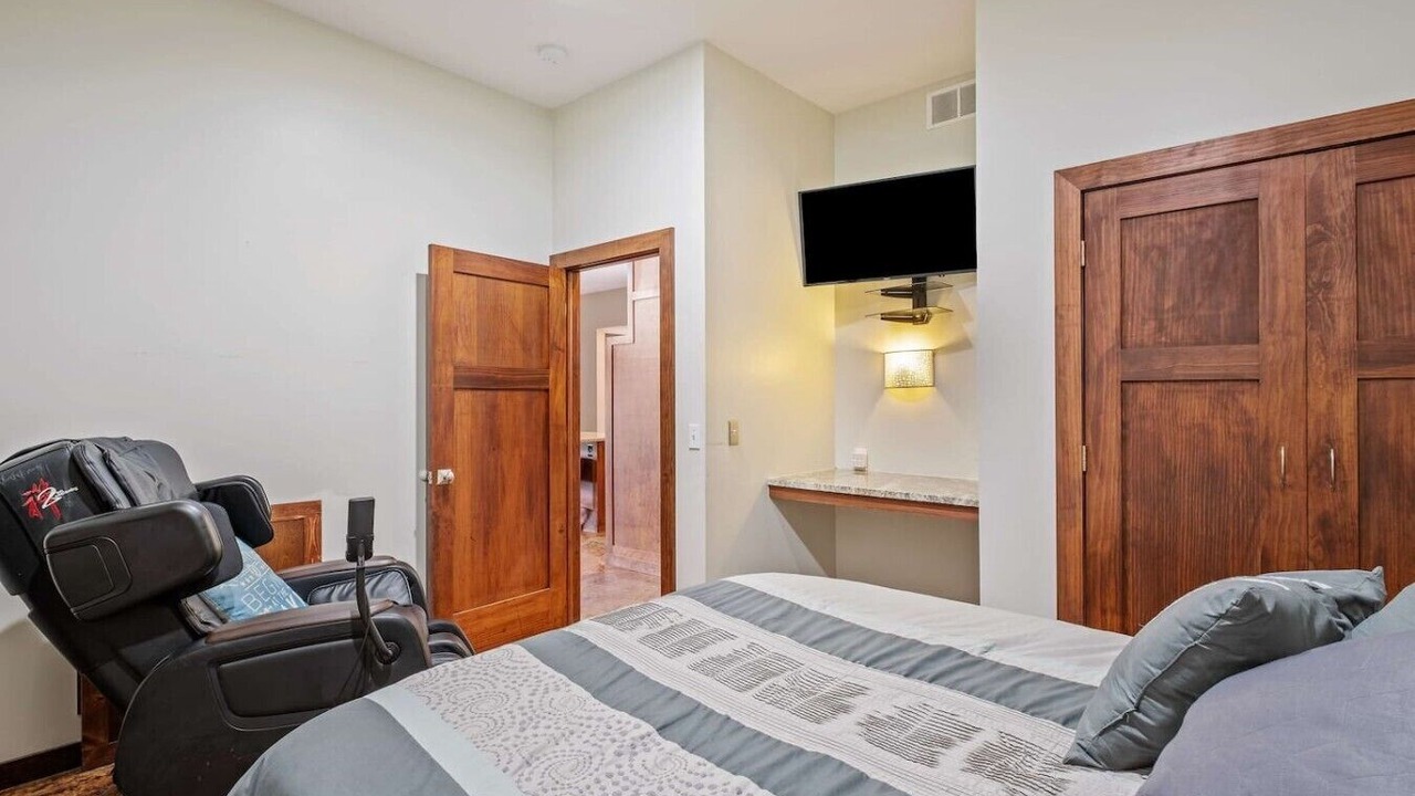 Photo of Bedroom in Smyrna