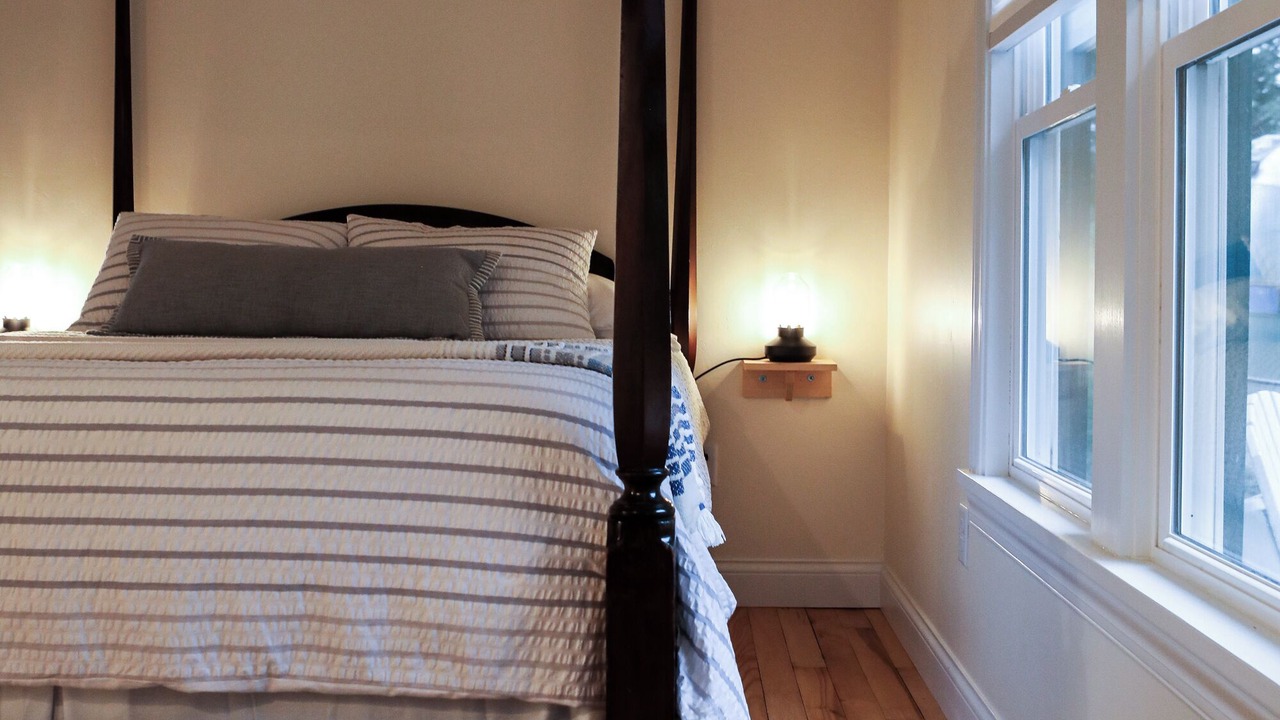 Photo of Bedroom in Ellison Bay