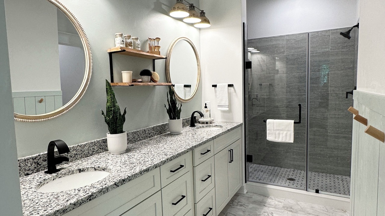Photo of Bathroom in Egg Harbor