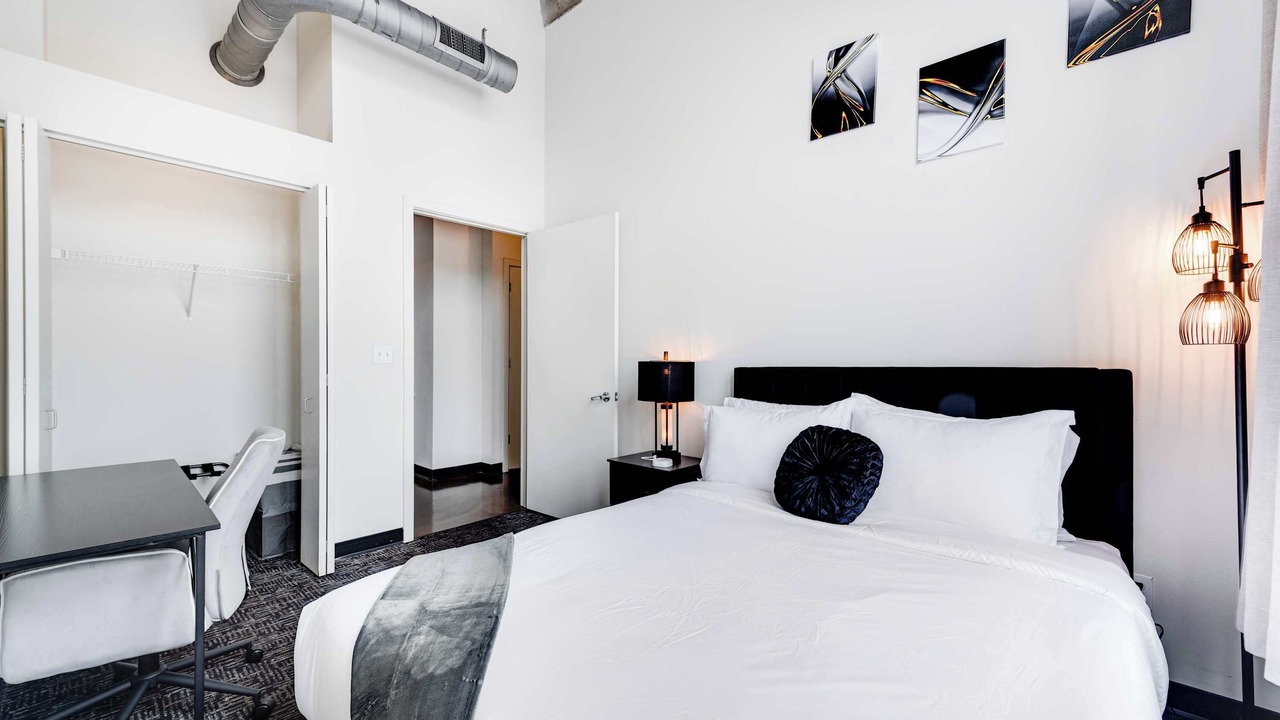 Photo of Bedroom in West Loop