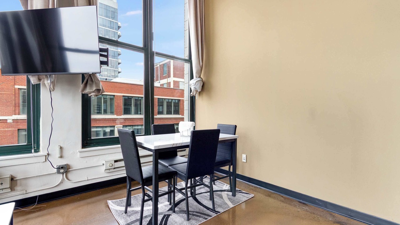 Photo of Others in West Loop