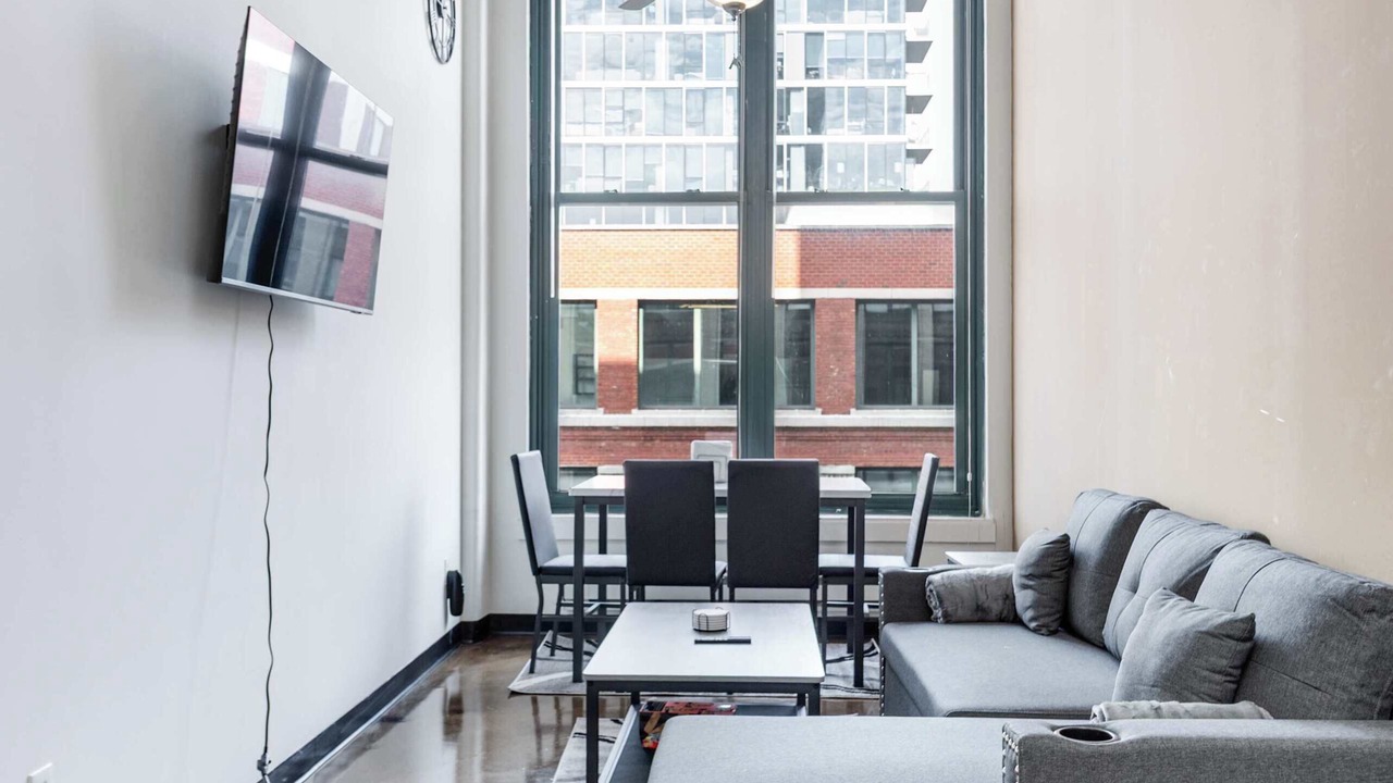 Photo of Livingroom in West Loop