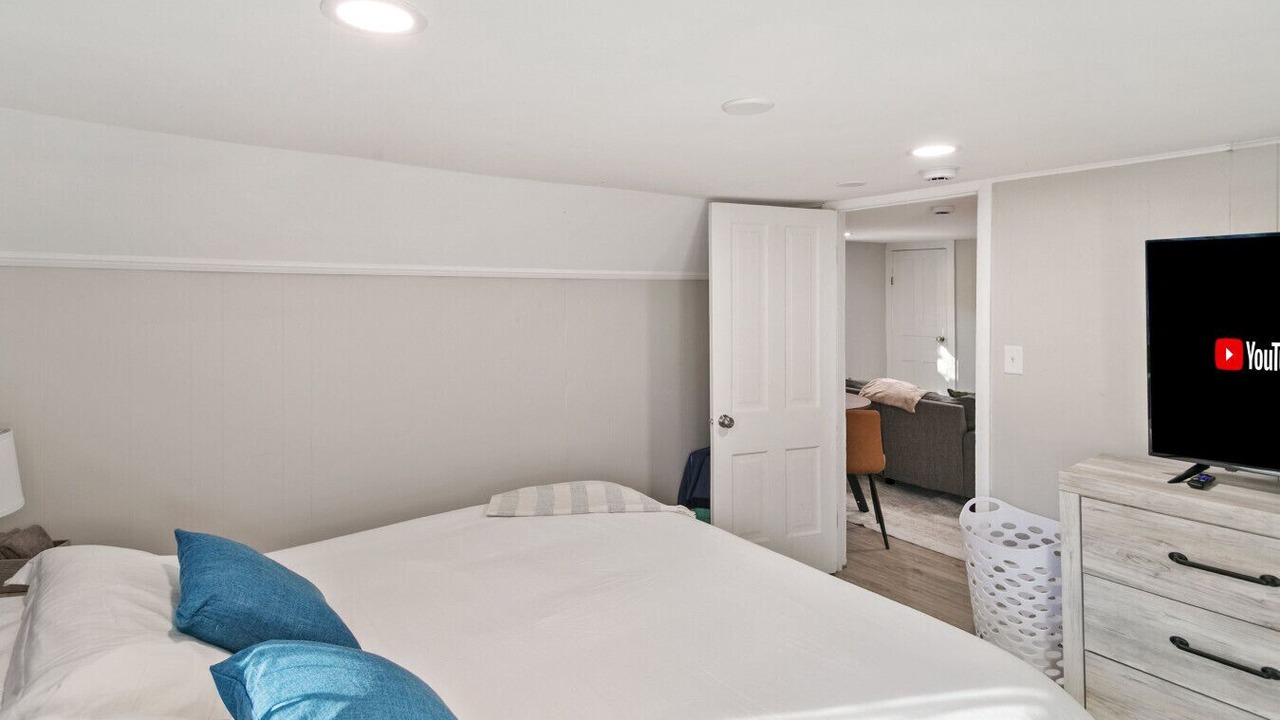 Photo of Bedroom in Libertyville