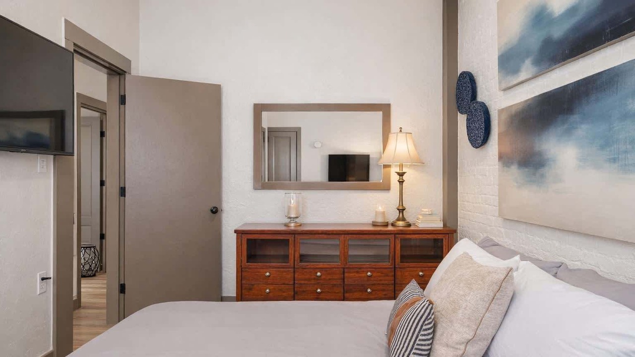 Photo of Bedroom in Oshkosh