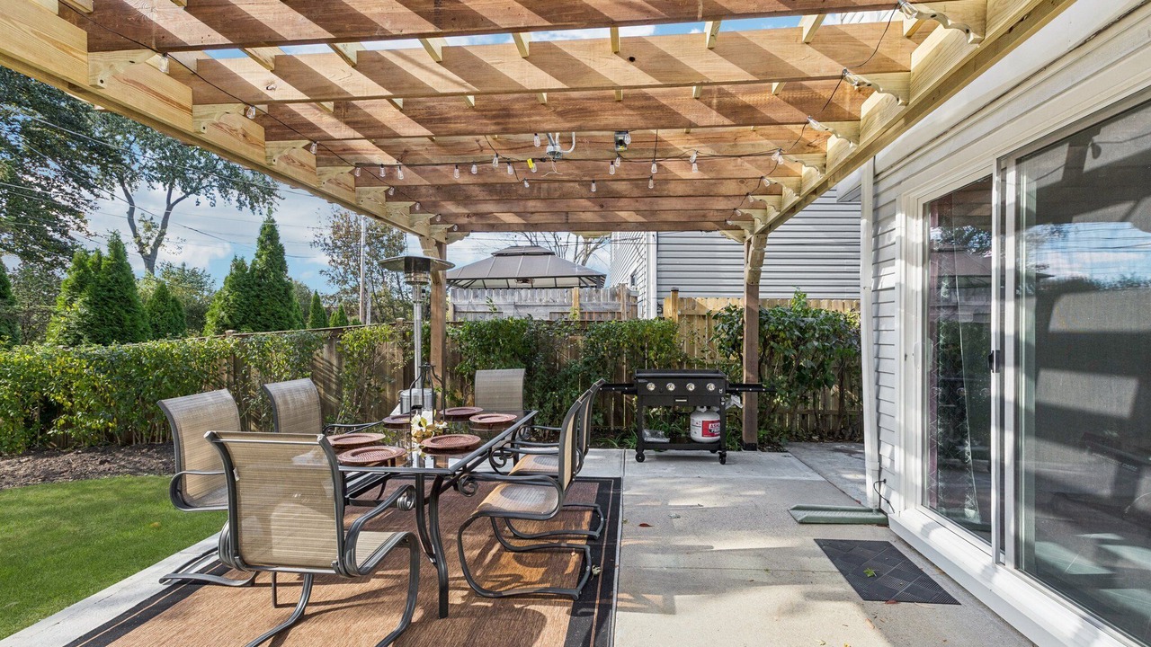 Photo of Outdoor in Forestview
