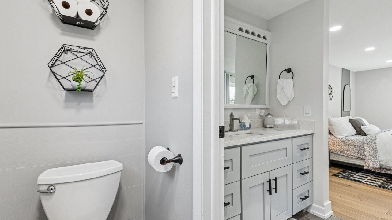 Photo of Bathroom in Forestview