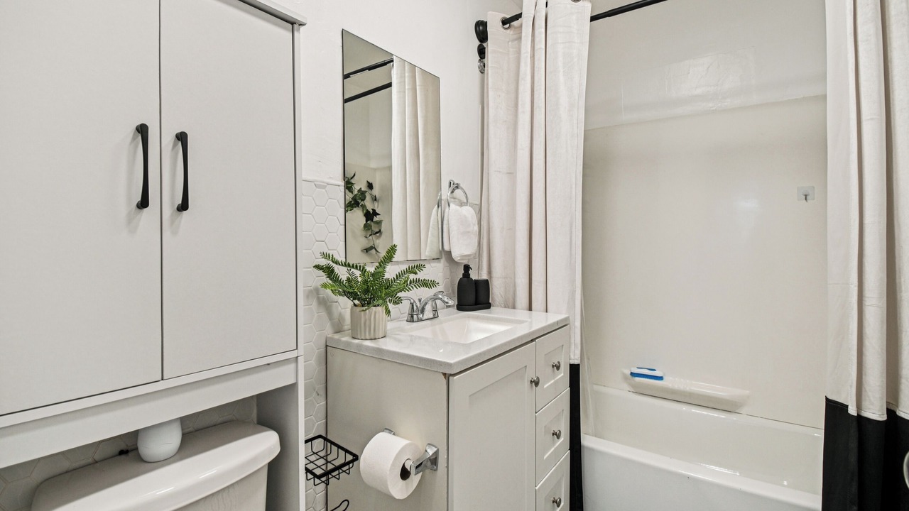 Photo of Bathroom in Evanston