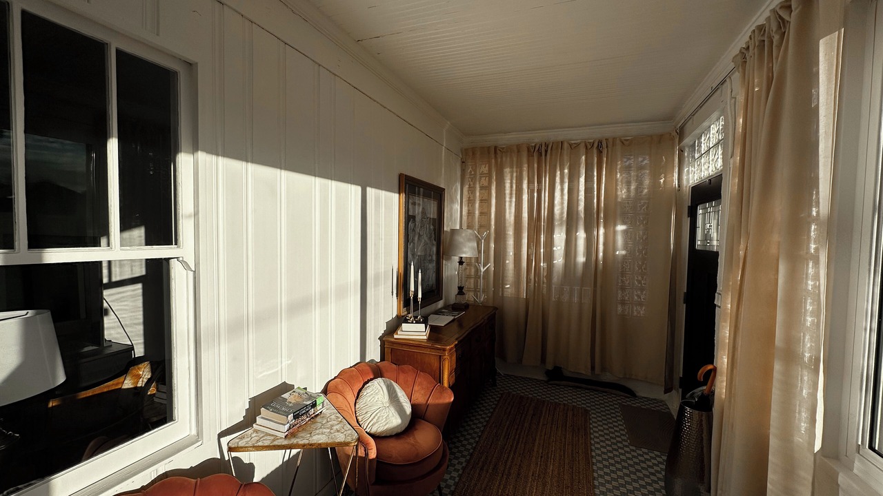 Photo of Bedroom in Irving Park
