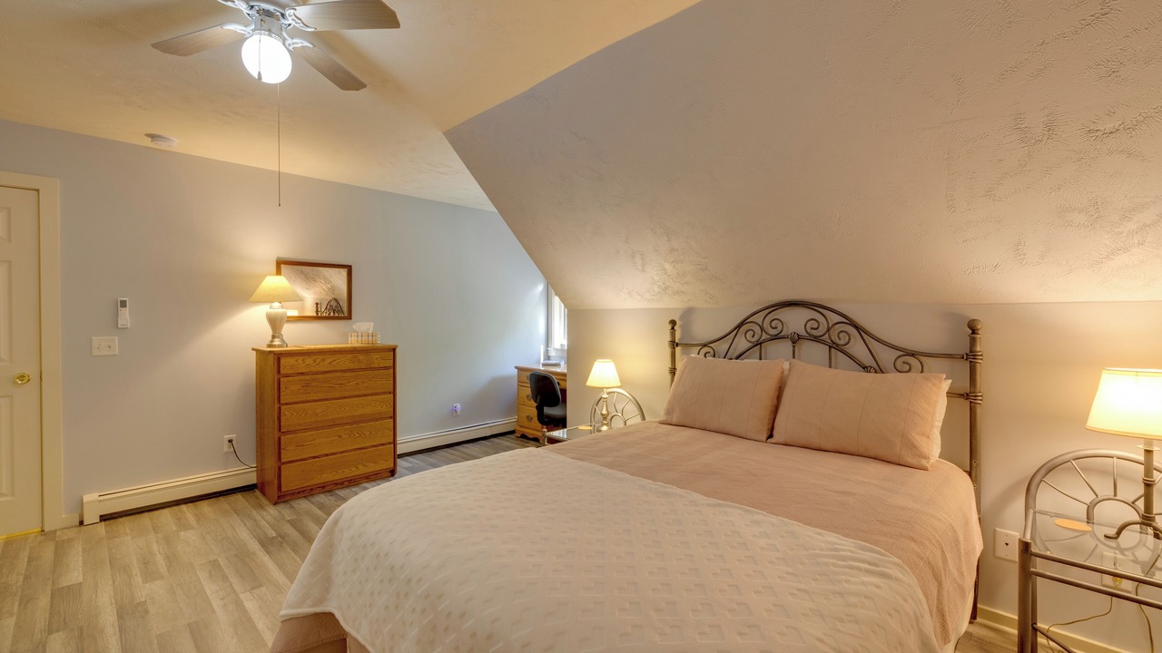 Photo of Bedroom in Mayfield