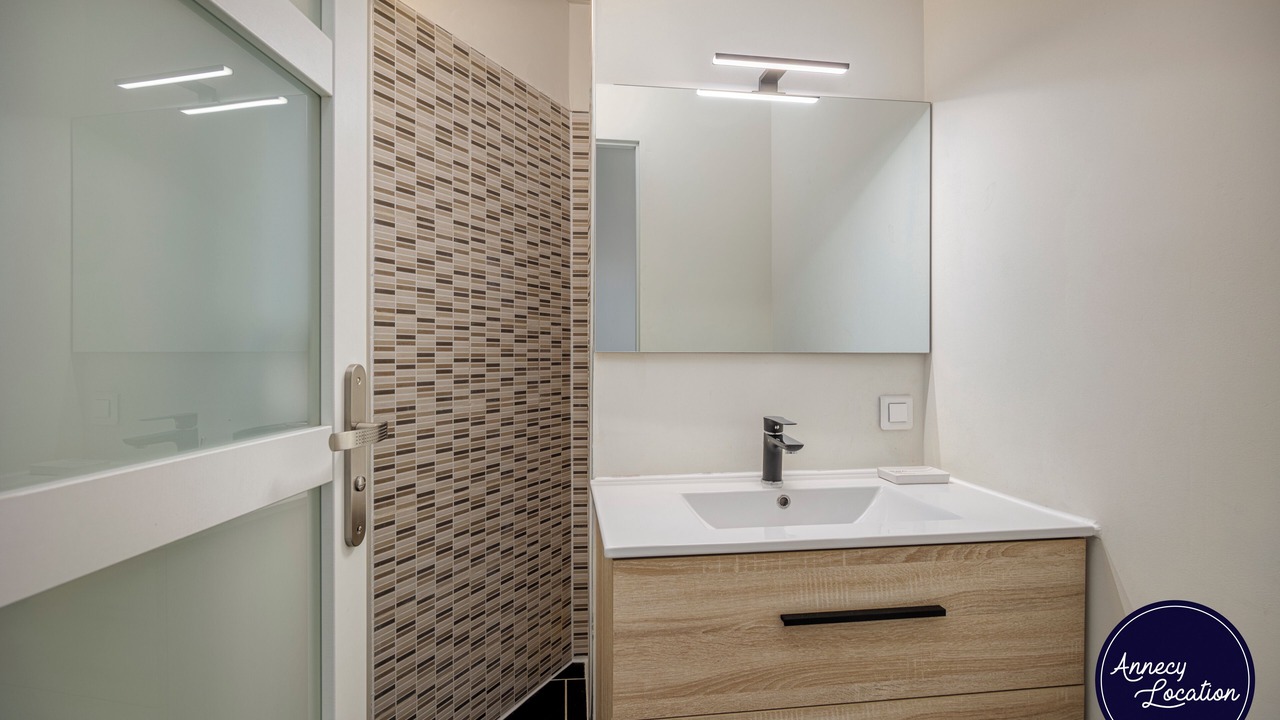 Photo of Bathroom in Alex