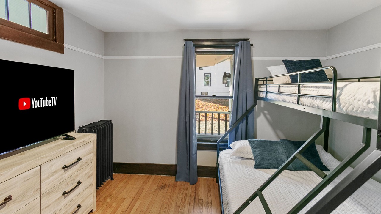 Photo of Bedroom in Libertyville