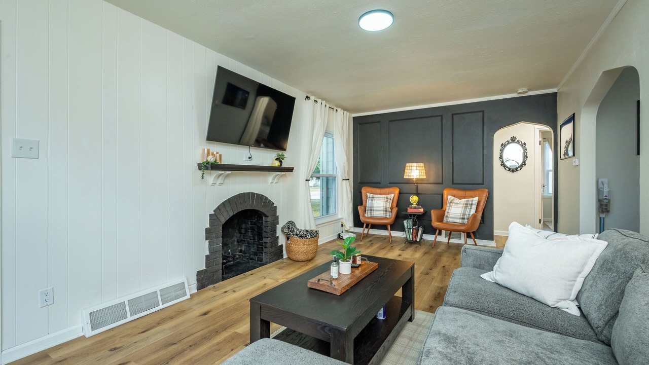 Photo of Livingroom in Des Moines