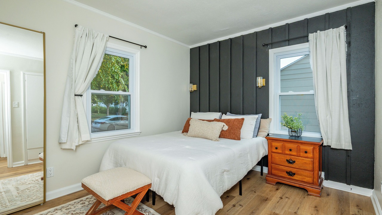 Photo of Bedroom in Des Moines