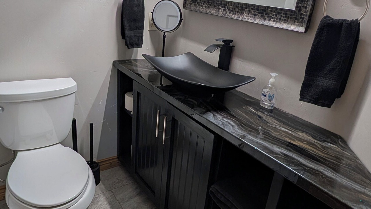 Photo of Bathroom in Abrams