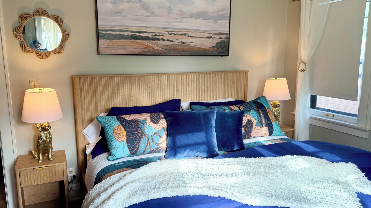 Photo of Bedroom in Whitefish Bay