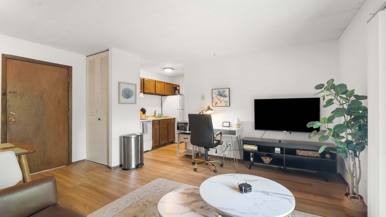 Photo of Livingroom in Regent