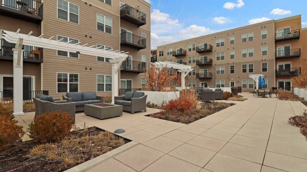 Photo of Outdoor in Elmhurst