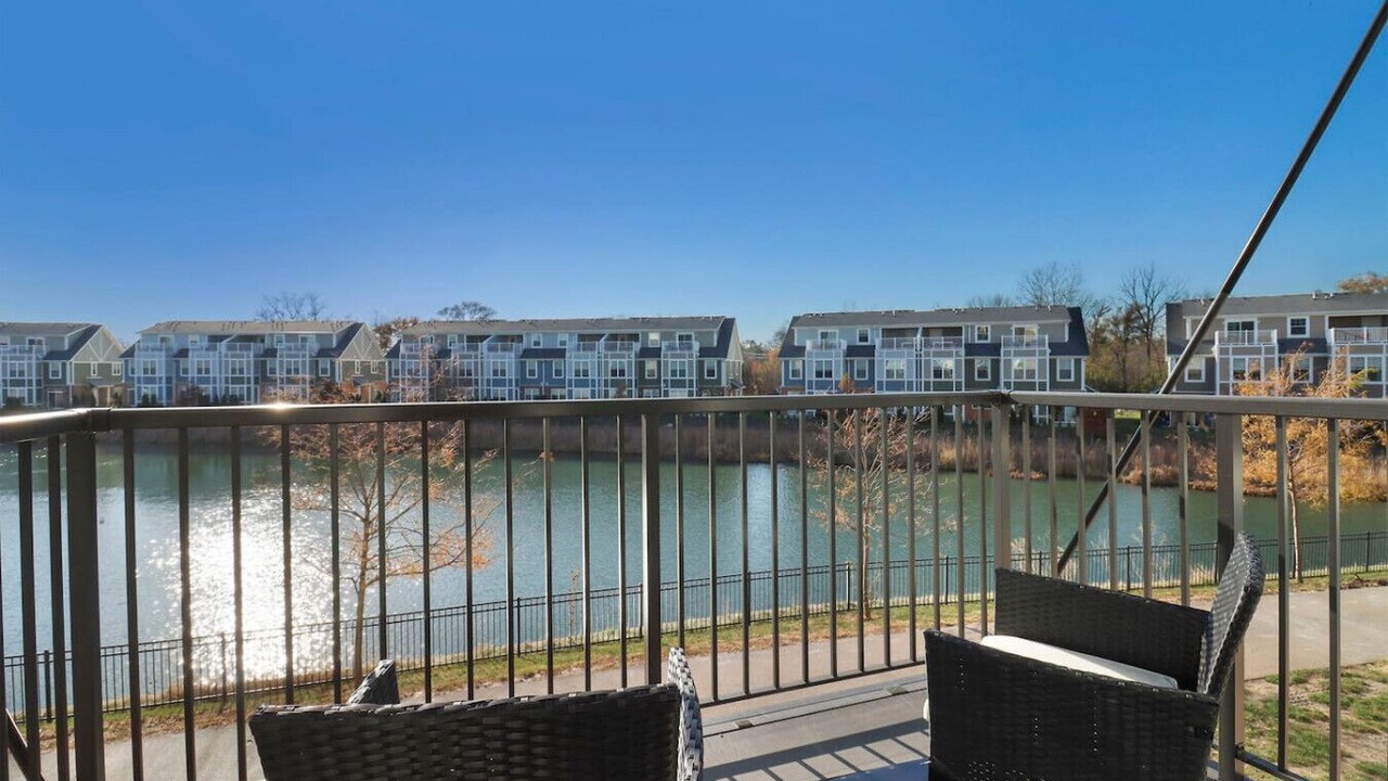 Photo of Patio Balcony in Warrenville