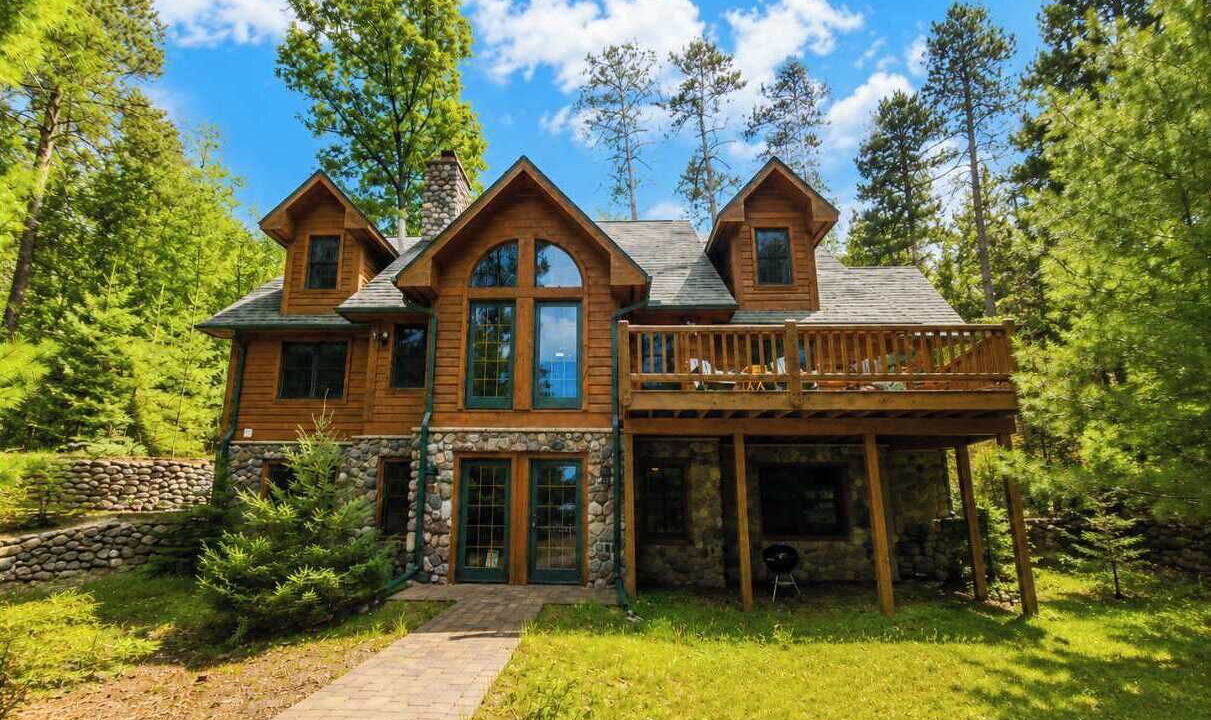 Photo of Outdoor in Three Lakes