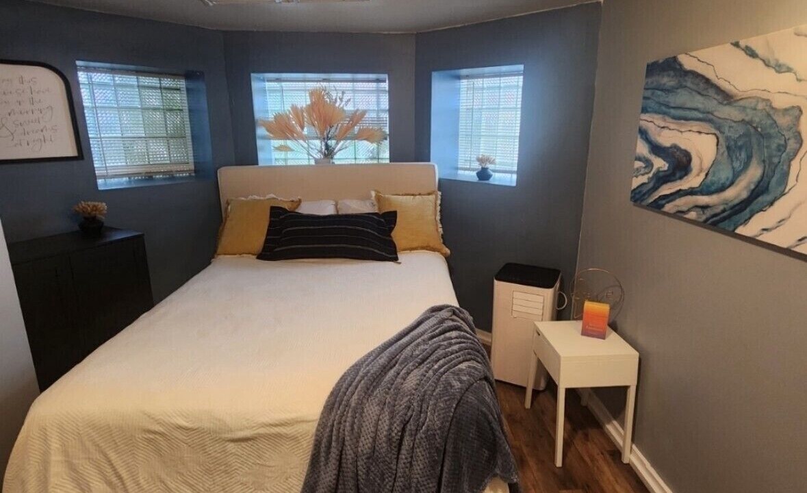 Photo of Bedroom in Woodlawn