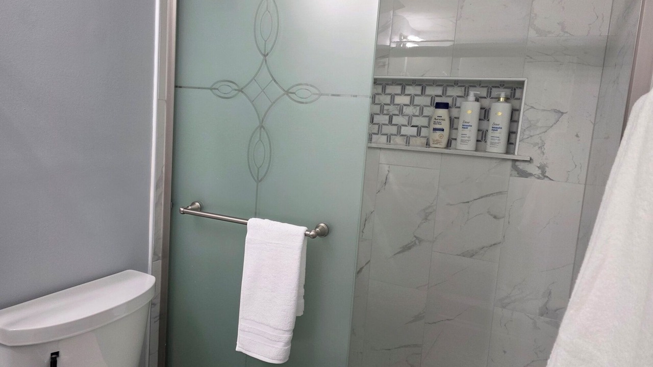 Photo of Bathroom in Plato Center