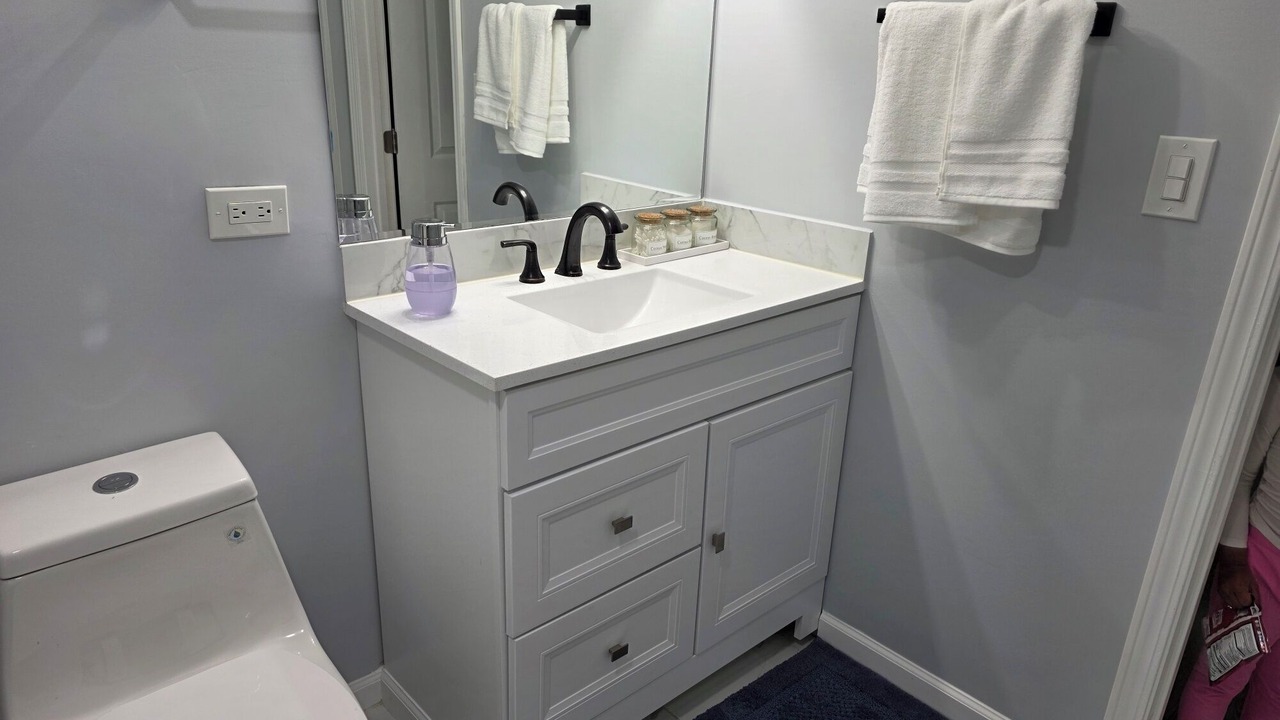 Photo of Bathroom in Plato Center