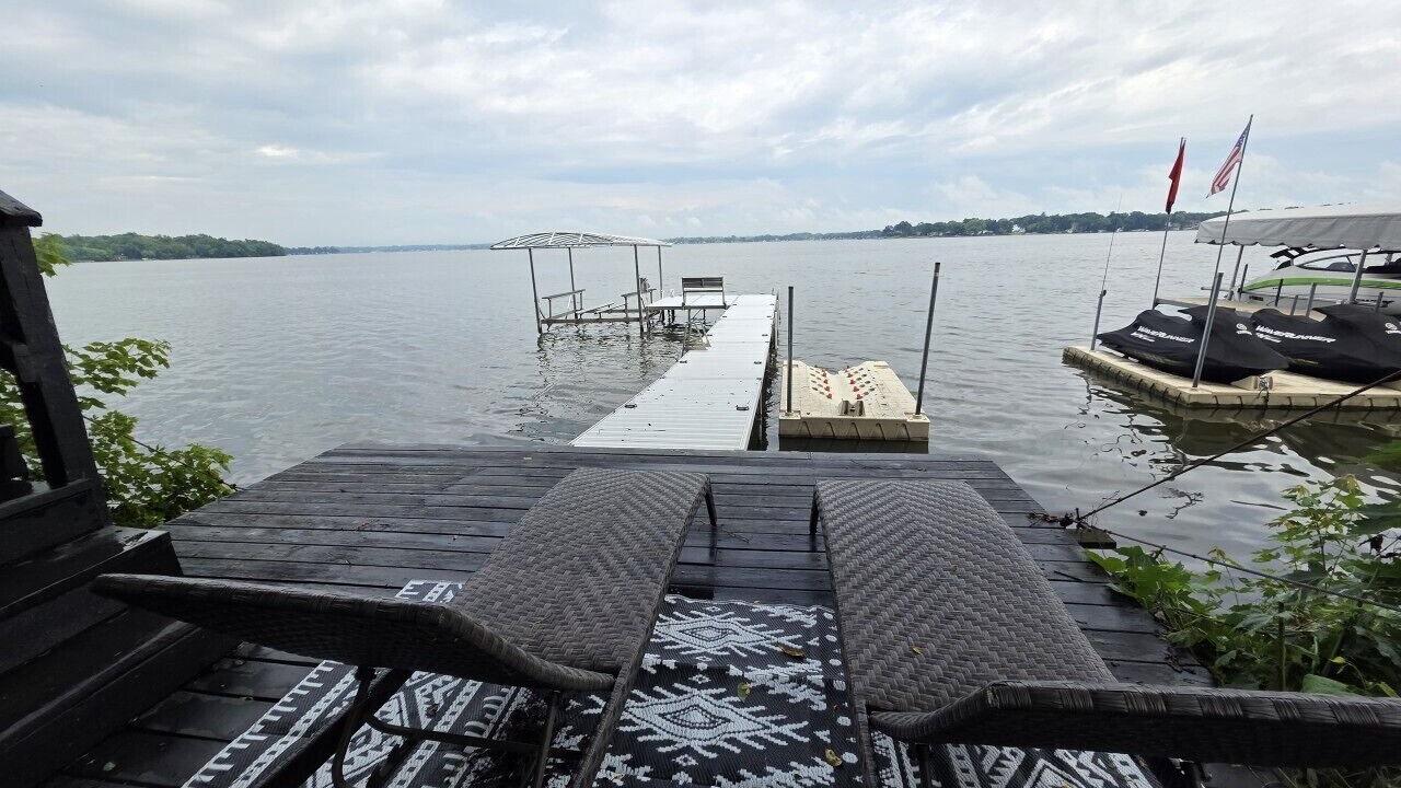 Photo of Others in Fox Lake