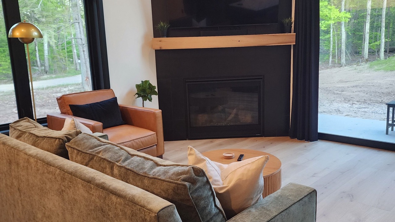 Photo of Livingroom in Gills Rock