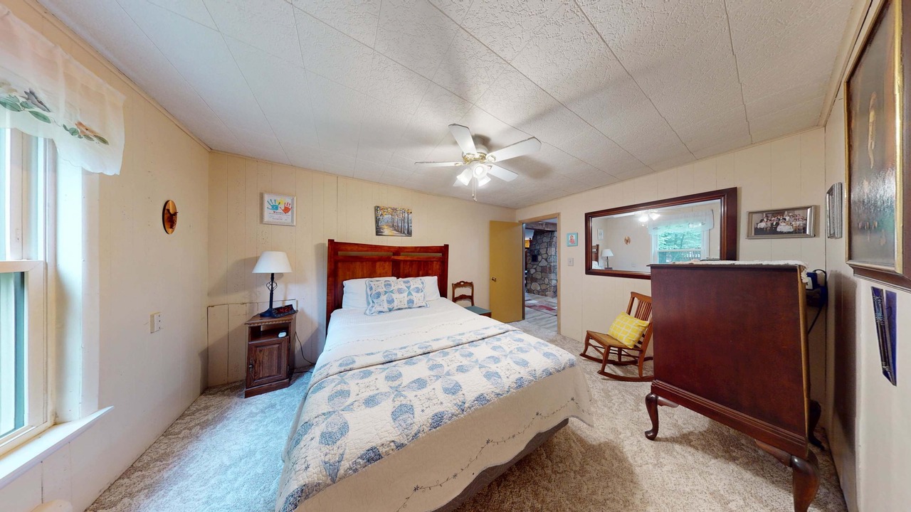 Photo of Bedroom in Conover