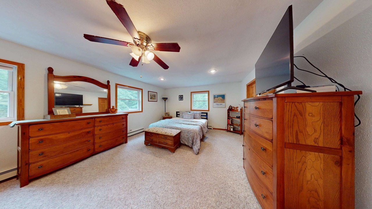 Photo of Bedroom in Conover