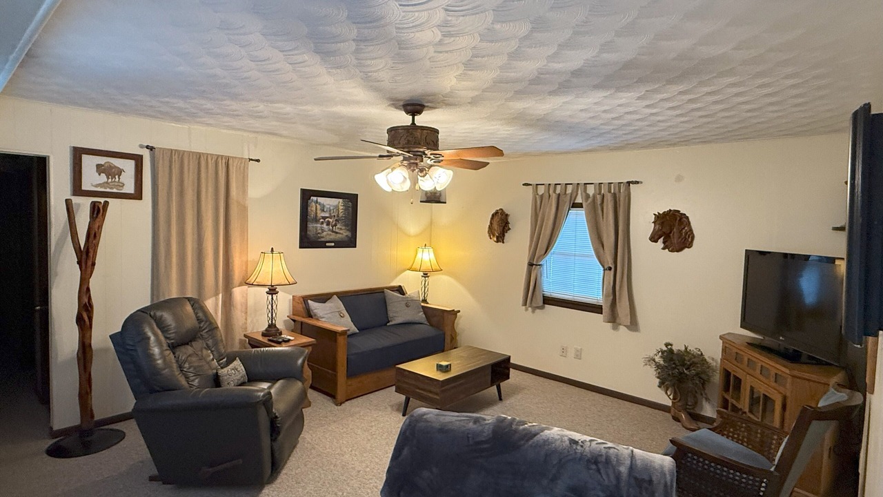 Photo of Livingroom in Yankton