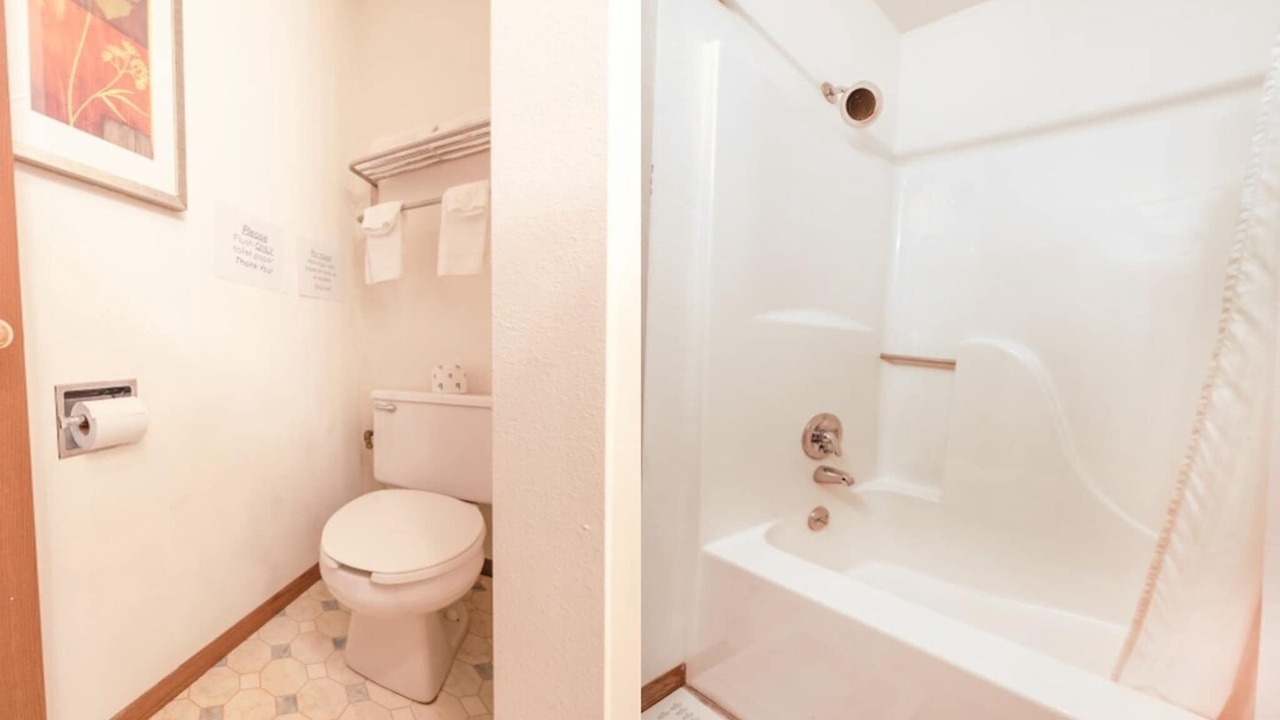 Photo of Bathroom in Harlan
