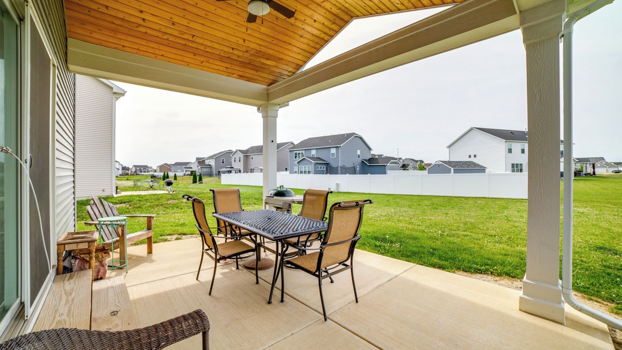 Photo of Outdoor in Cedar Lake