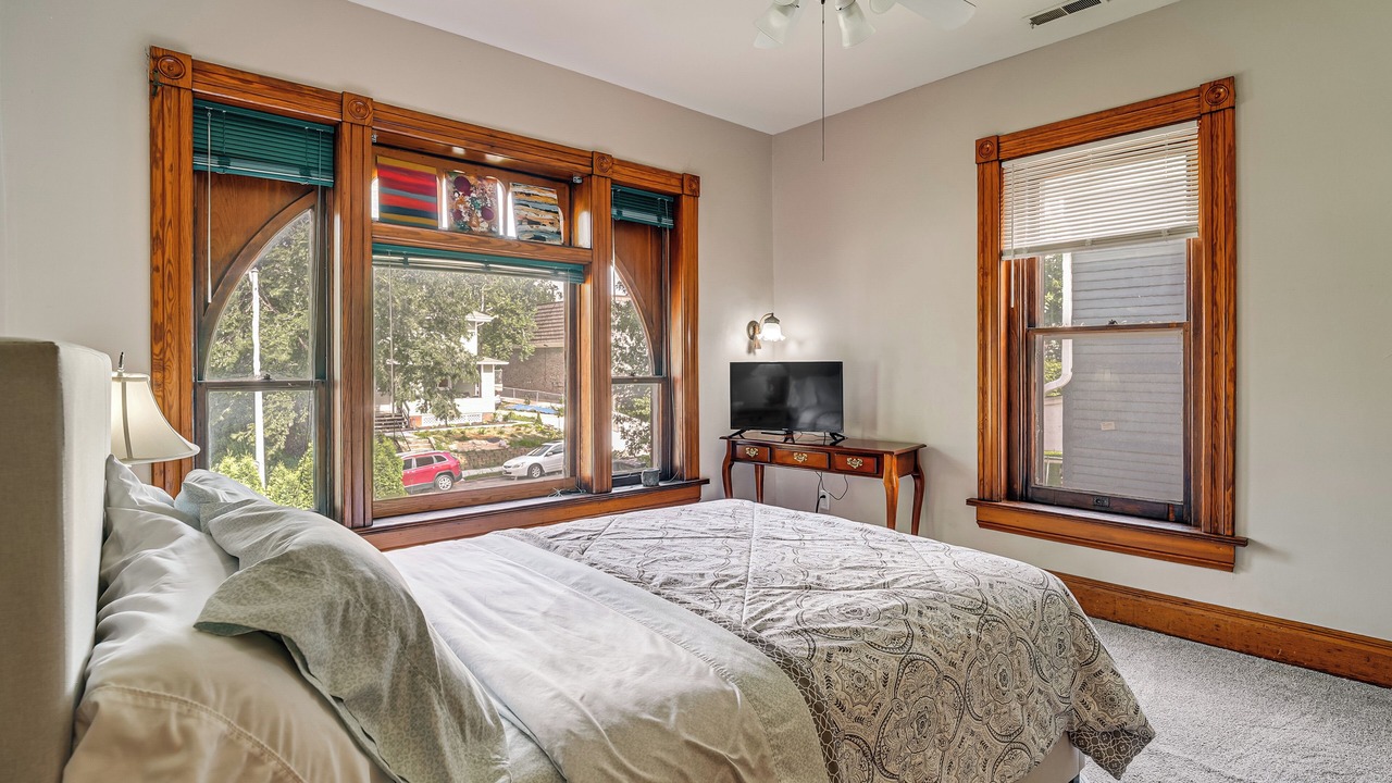 Photo of Bedroom in Southeast Omaha